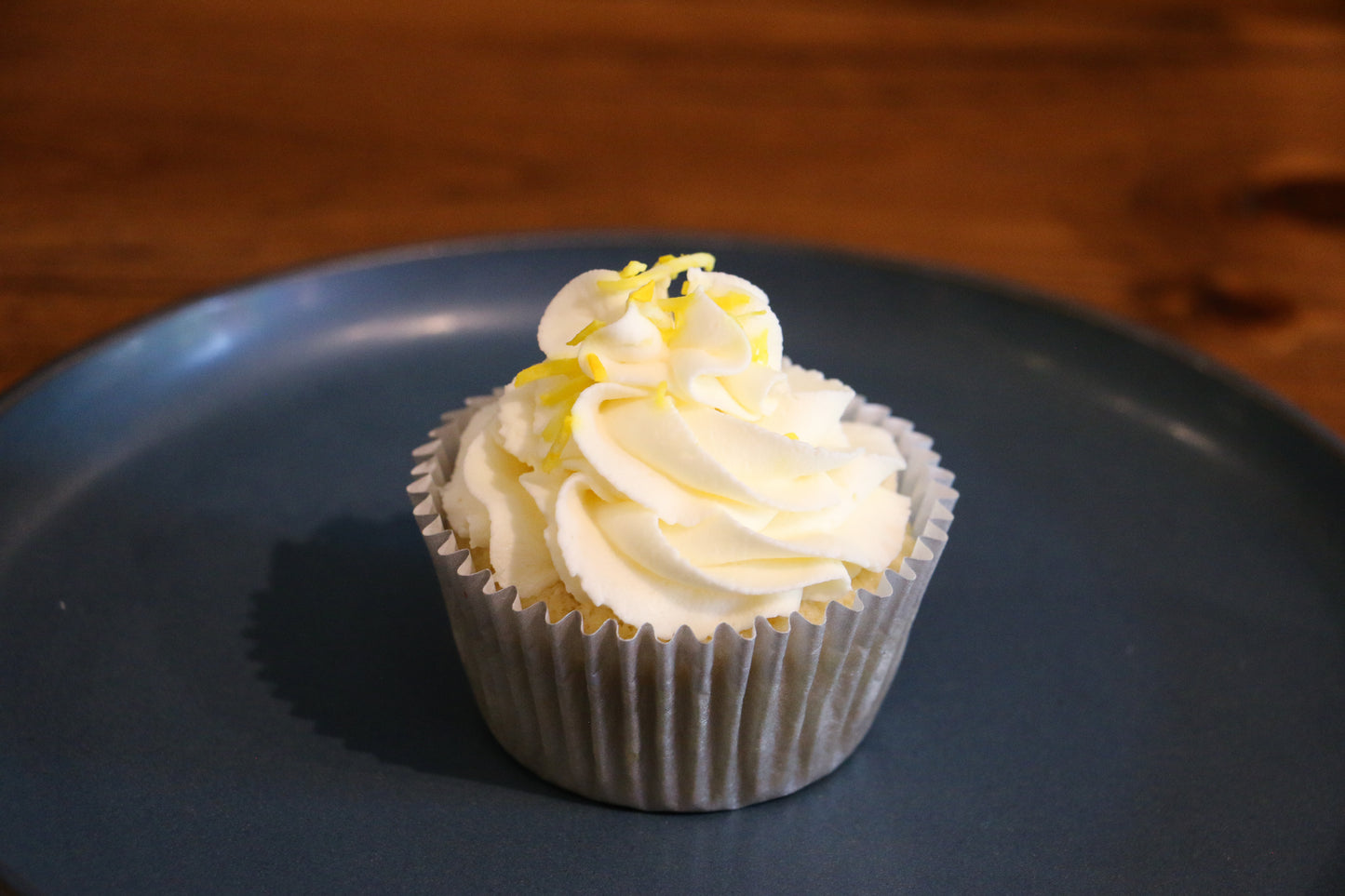 Keto Lemon Cupcakes