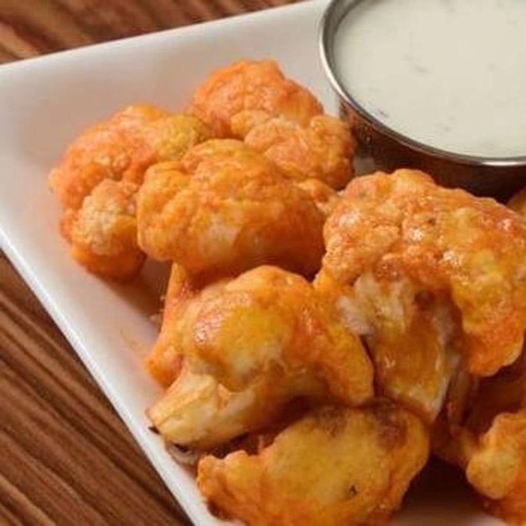 Air Fried Keto Buffalo Cauliflower Bites