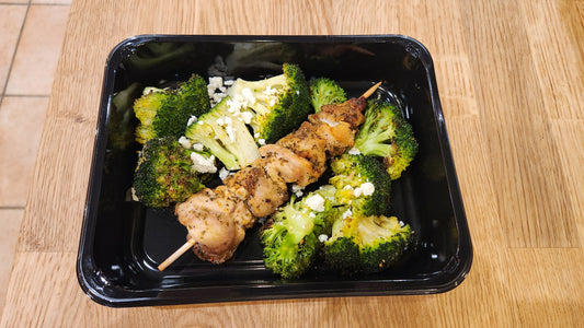 Chicken Souvlaki, Broccoli & Tzatziki